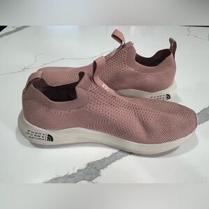 The North Face Women's Dusty Rose Slip-On “Recovery” Sneakers Size W11